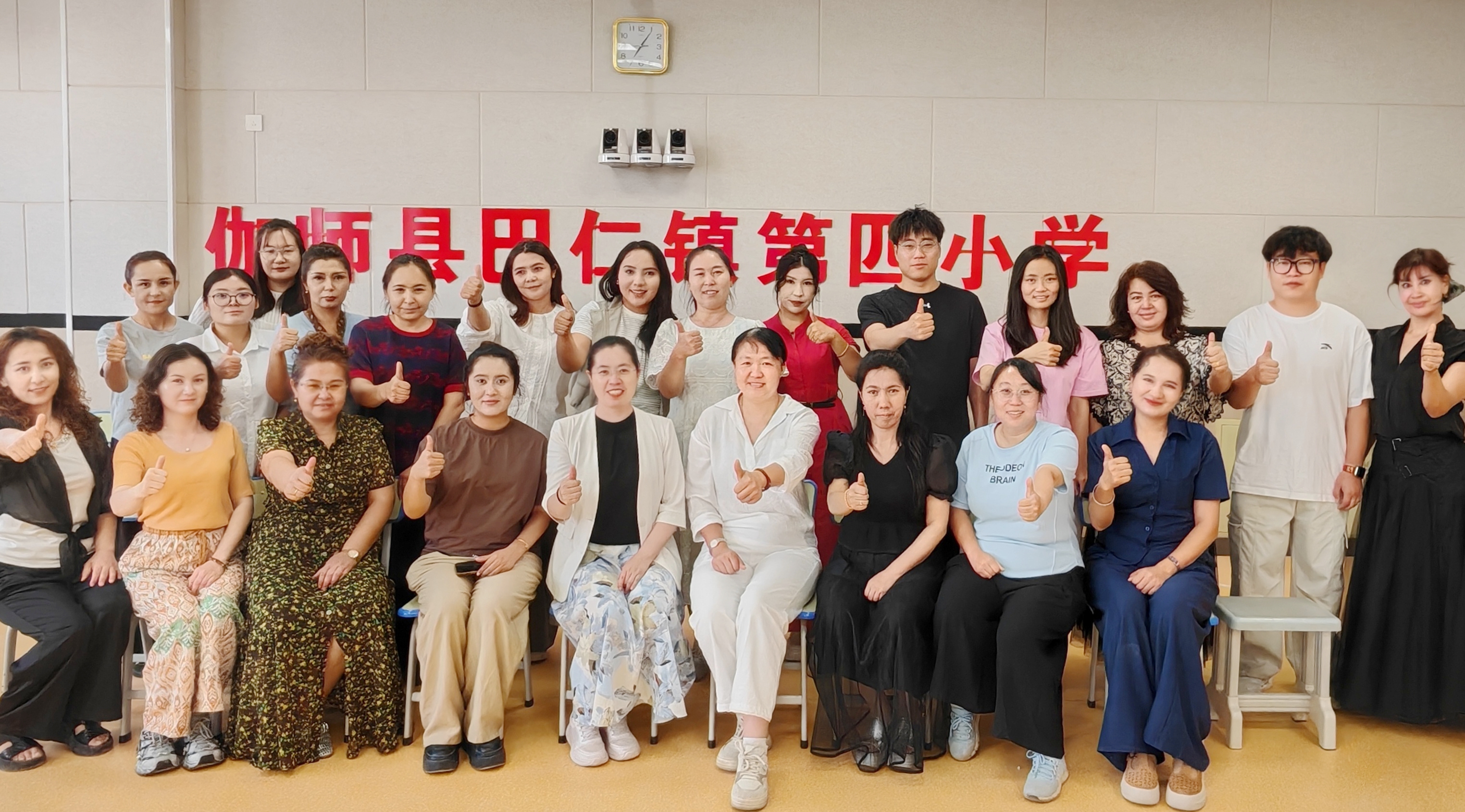 20-数学组合影.jpg